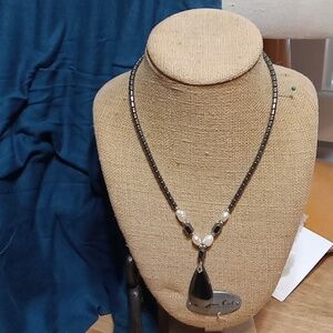 Hematite and Fresh Water Pearl Tear Drop Pendant Necklace.    T1